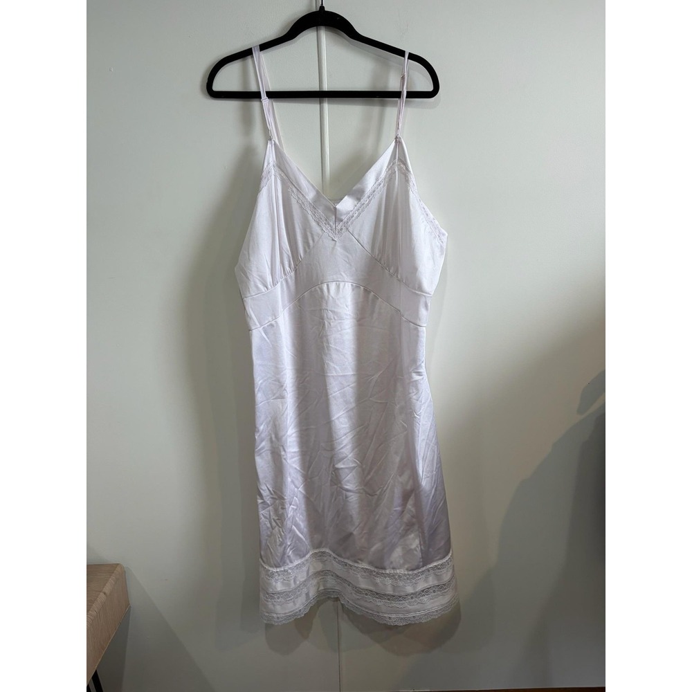 VTG Velrose Slip Dress Womens XL White Nylon Lace Trim Sheer Full Slip Lingerie